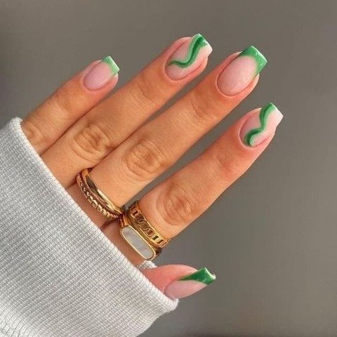 Modern-Spring-Short-Coffin-Nails