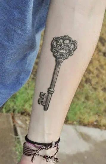 small-key-tattoo-ideas