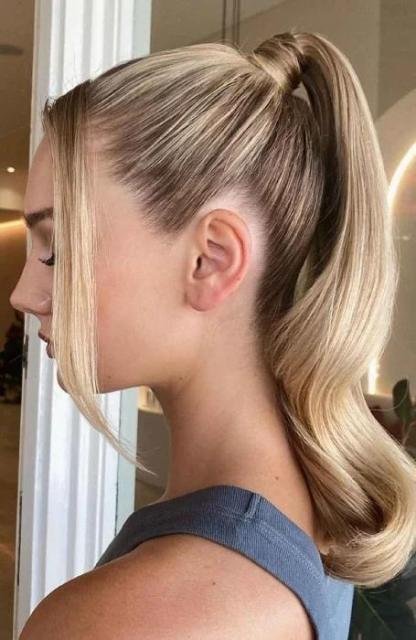 Elegant-High-Ponytail