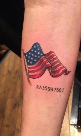 small-American-Flag-Tattoo