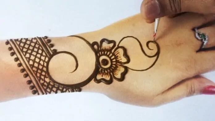 new-mehndi-designs-for-hands