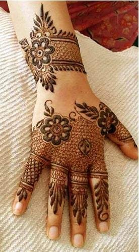 Floral-Gujarati-Mehndi