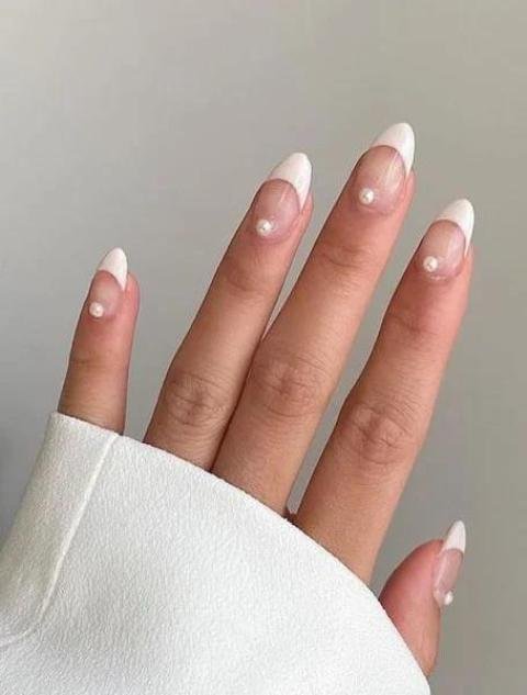 White-French-Nail-Tip-with-Pearls