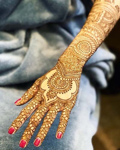 cute-mehndi-designs-full-hand