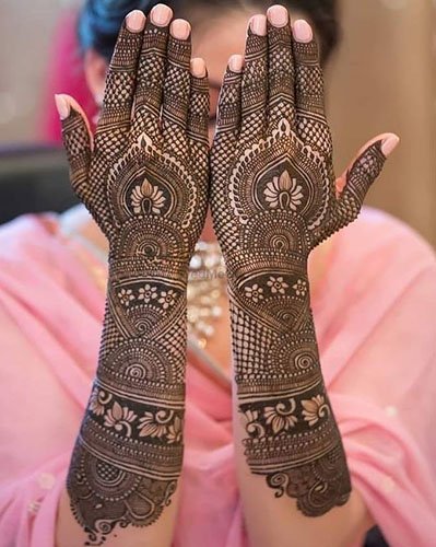 Bridesmaid Finger Mehndi Designs